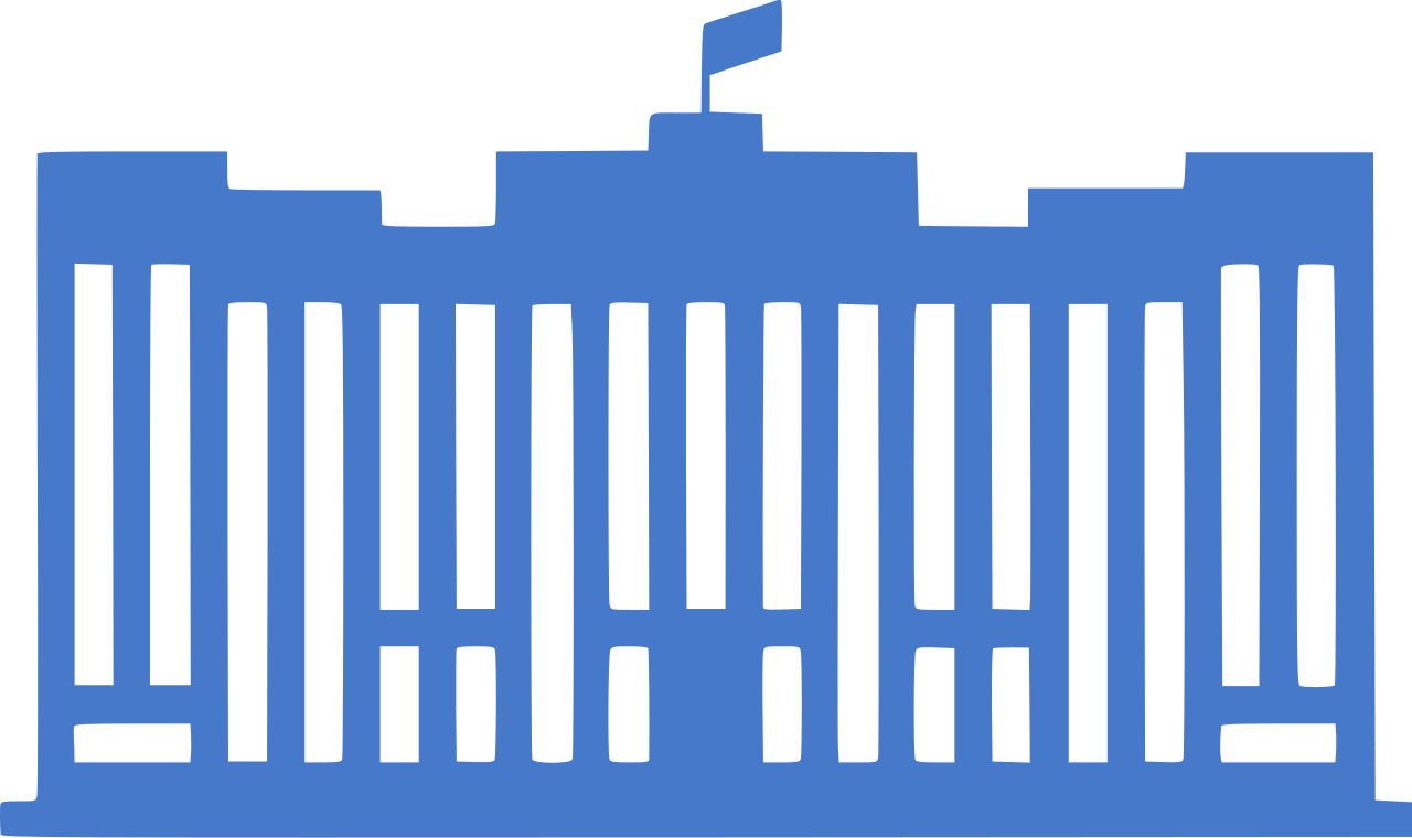 Здание парламента с флагом на фасаде